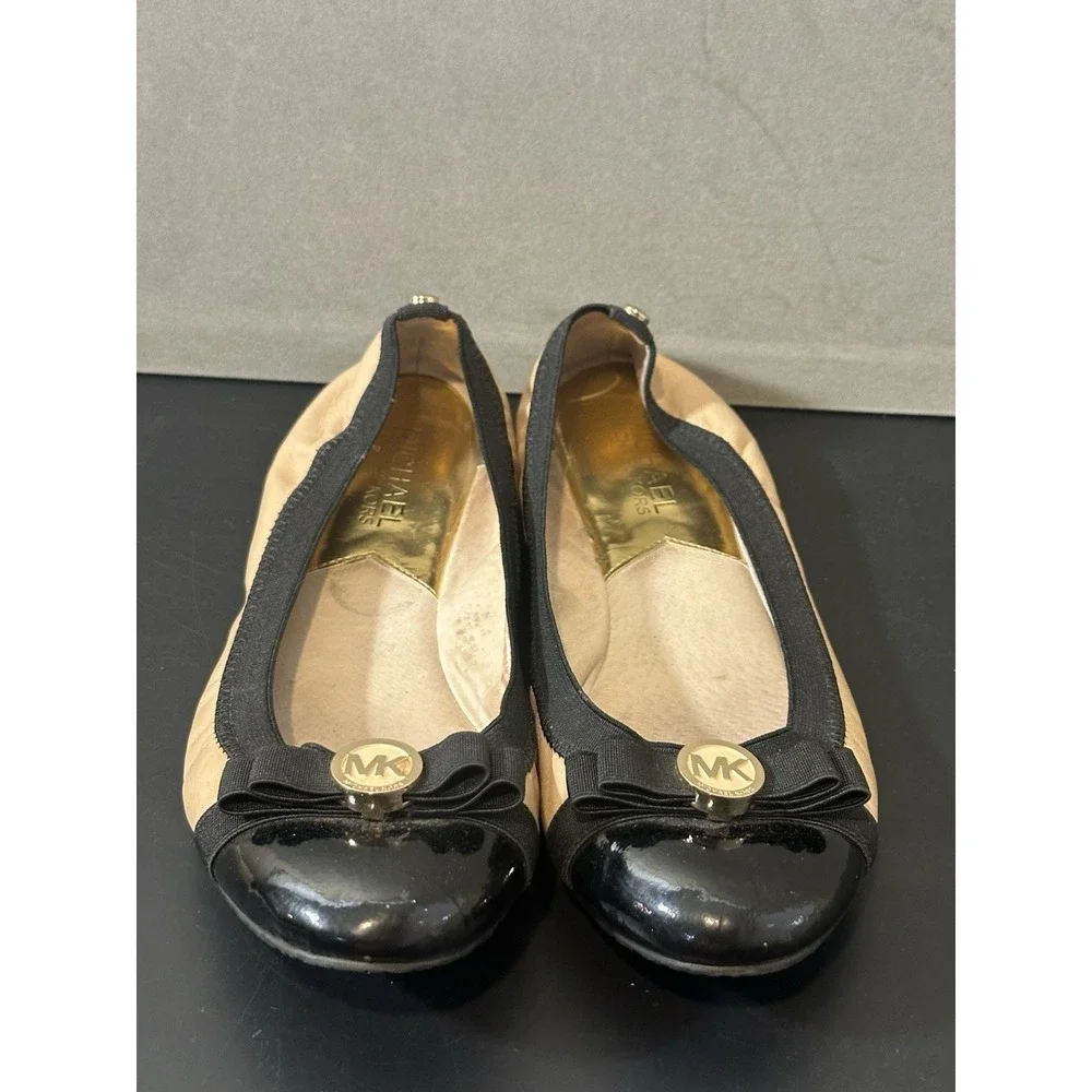 Michel Kors Flats Size‎ 7 1/2